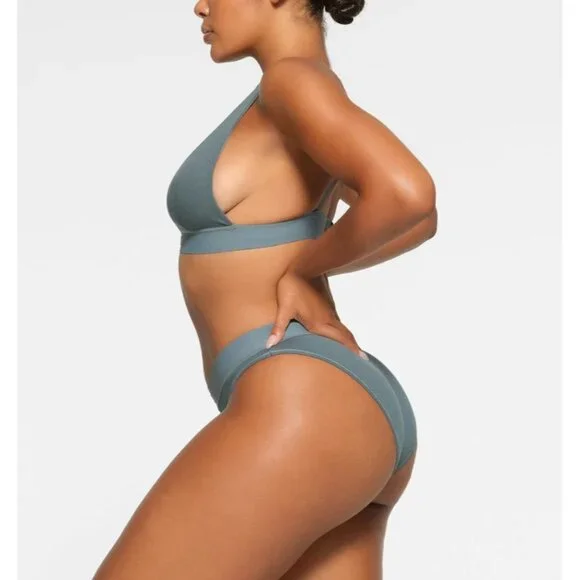 SKIMS Cotton Rib Plunge Bralette Kyanite Size Small NWT - Picture 2 of 8